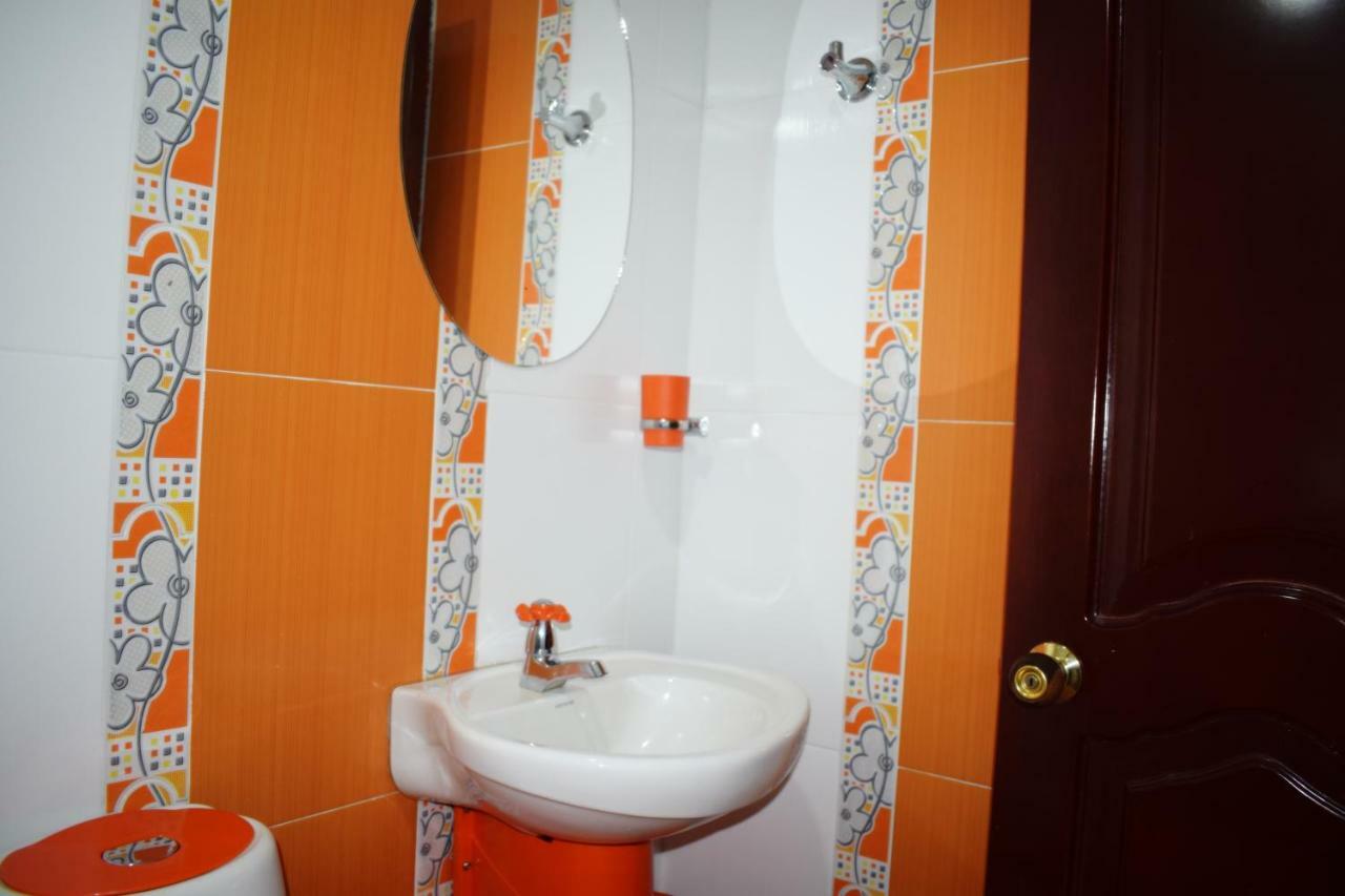 Hotel Londres Pasto Ngoại thất bức ảnh