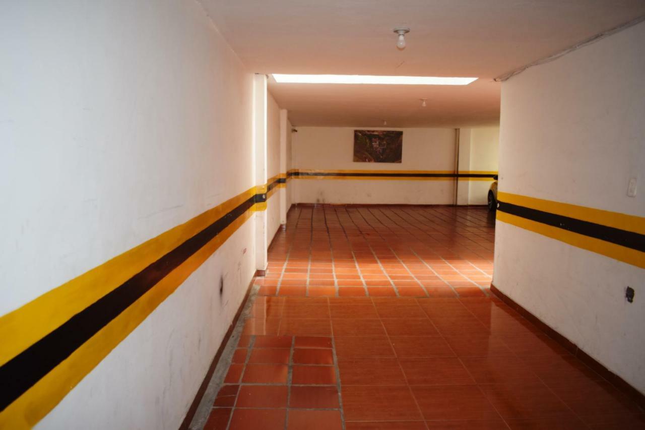 Hotel Londres Pasto Ngoại thất bức ảnh